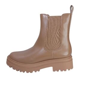 A New Day Chelsea Boots Women's 6.5 Tan Faux Leather Pull-on Casual Shoes